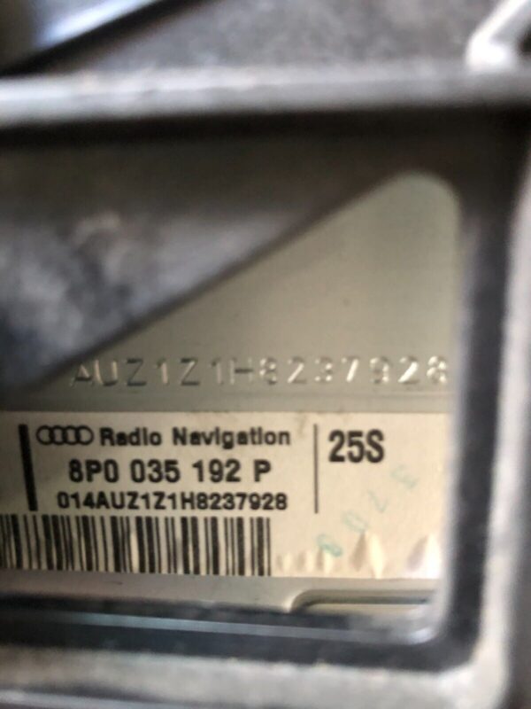 AUTORADIO NAVIGATORE GPS LETTORE CD AUDI A3 2003 AL 2008 codice 8P0035192P NO CODE - immagine 3