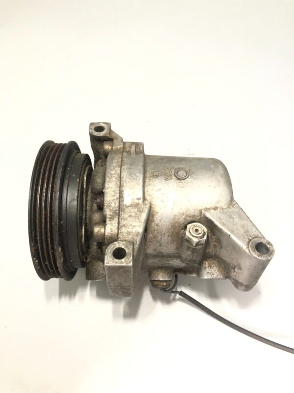 COMPRESSORE ARIA CONDIZIONATA SUZUKI JIMNY codice 9520177GB2 - immagine 4