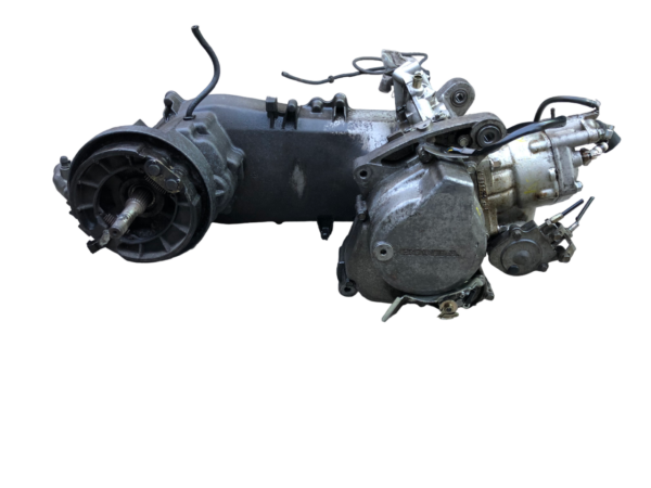 BLOCCO MOTORE HONDA PANTHEON 150 1998 AL 2002 codice KF02E - immagine 4