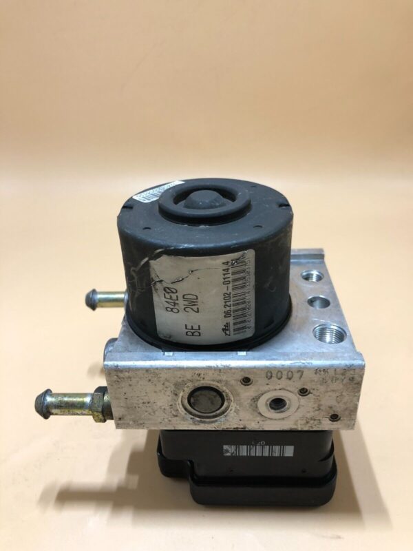 CENTRALINA POMPA ABS OPEL AGILA A 2000 AL 2007 codice 84E0BE2WD / 06210201144