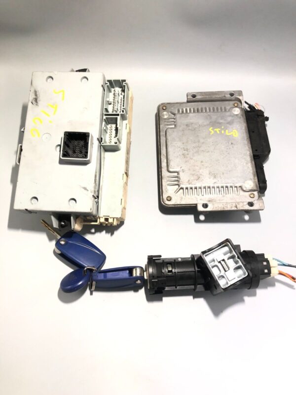 KIT ACCENSIONE AVVIAMENTO CENTRALINA 2 CHIAVI FIAT STILO 1.9 JTD codice 0281010337 - immagine 3