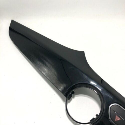 RIVESTIMENTO COVER COPERTURA CRUSCOTTO CENTRALE 4 FRECCE OPEL ADAM codice 13349457