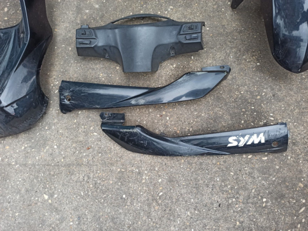 KIT CARENA SYM SYMPHONY SR 50 125 150 2010 2011 2012 2013 2014 2015 - immagine 9