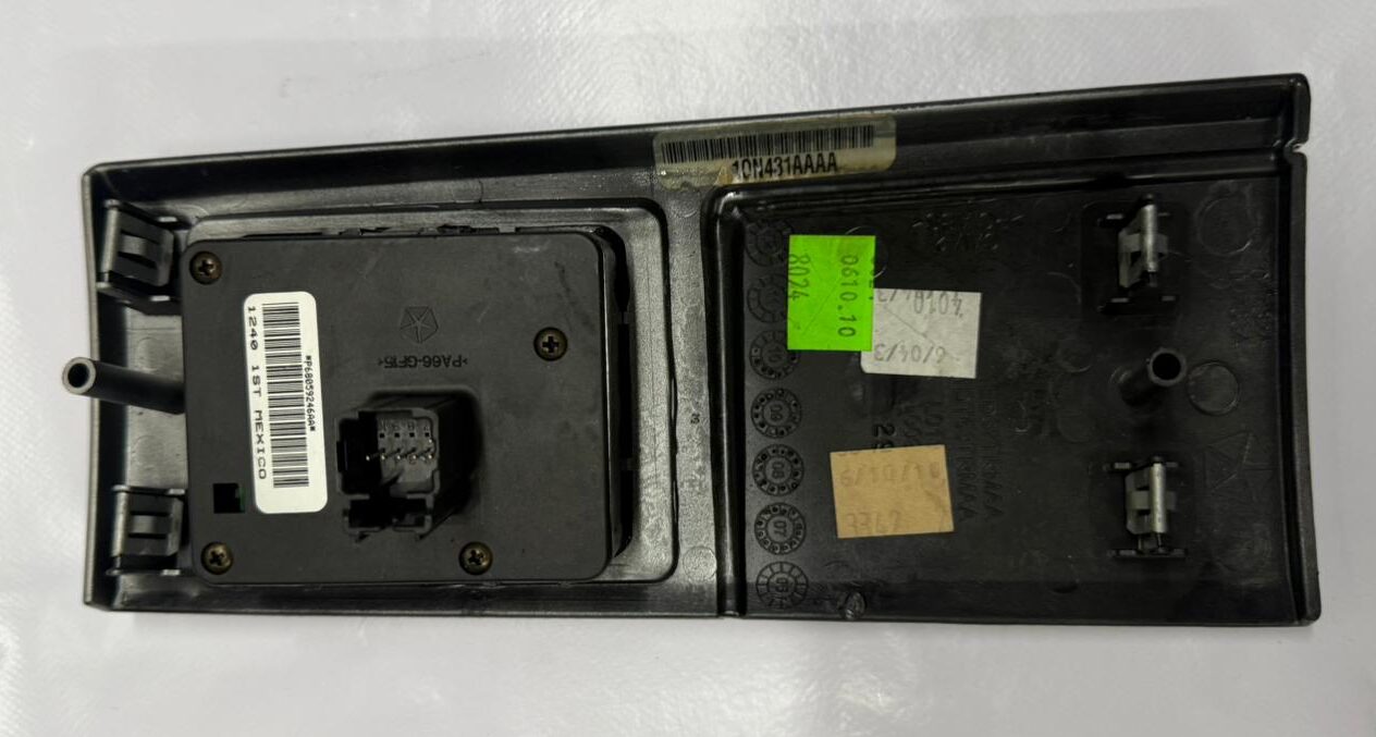 1DT63TRMAA PULSANTIERA COMANDI CHRYSLER GRAND VOYAGER, DODGE GRAND CARAVAN 2008 AL 2011 1ED37TRMAA - immagine 4