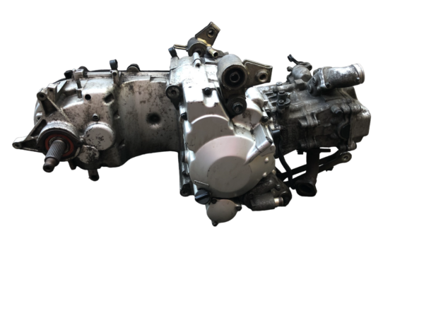 BLOCCO MOTORE SUZUKI BURGMAN 250 1998 1999 2000 2001 COD: J429 28.000 KM - immagine 5