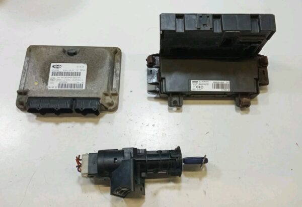55196260 51783782 KIT BLOCCHETTO CHIAVE CENTRALINA MOTORE FIAT PANDA 2 SERIE - immagine 3