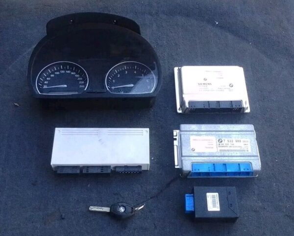 7533651 7536828 KIT STRUMENTI CENTRALINA MOTORE CAMBIO CHIAVE BMW X3 E83 BENZINA - immagine 3