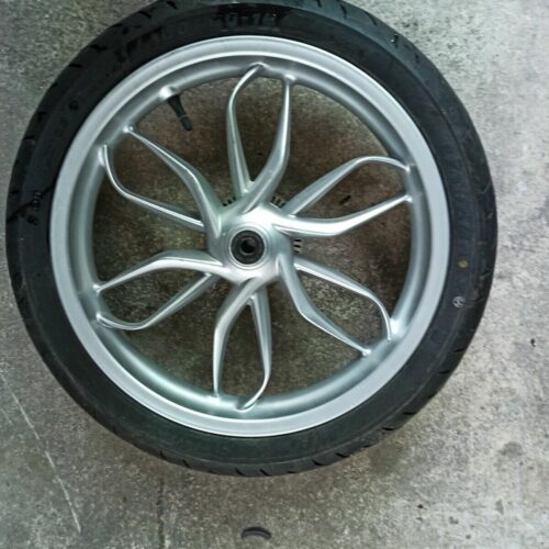 CERCHIO RUOTA ANTERIORE PIAGGIO MEDLEY 150 ABS 2016 2017 2018 2019