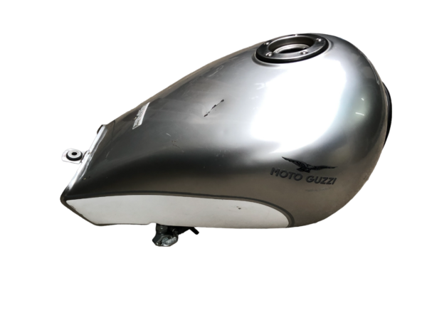 SERBATOIO BENZINA CARBURANTE MOTO GUZZI NEVADA 750 2002 2003 2004 2005 2006 - immagine 3