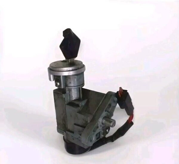 KIT SERRATURA  BLOCCHETTO CHIAVE SUZUKI SIXTEEN 125 150  2007 AL 2014 - immagine 3
