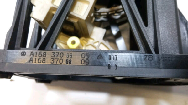 A1685400044 SELETTORE MARCE POMELLO CAMBIO AUTOMATICO MERCEDES CLASSE A W168 - immagine 6