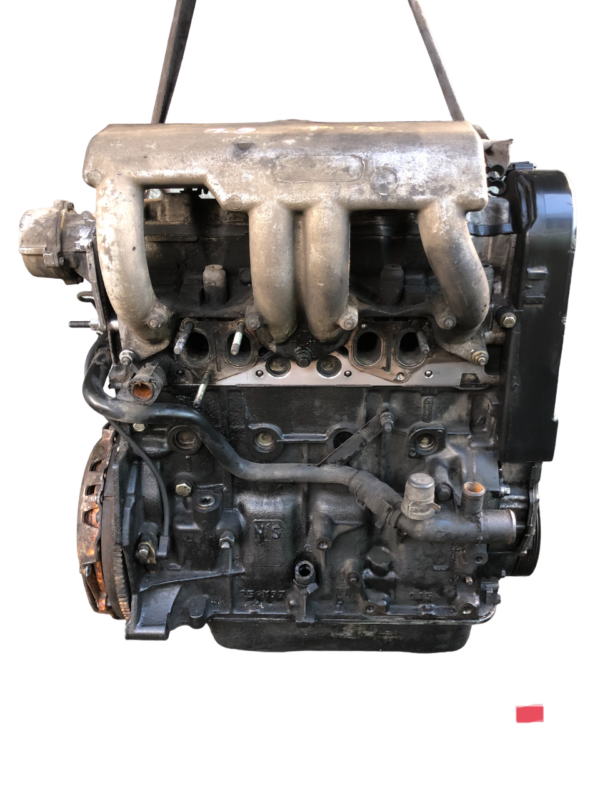 MOTORE CITROEN XSARA BERLINA 1.9 TURBO DIESEL DAL 1997 SIGLA:  DHY