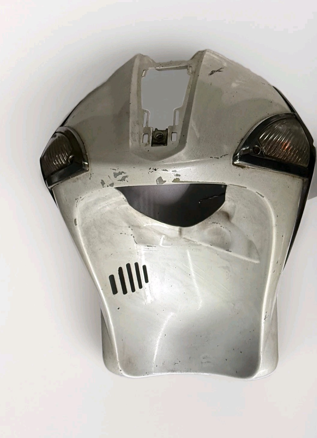 SCUDO FRECCE ANTERIORE PIAGGIO LIBERTY 50 125 150 2009 AL 2015 BIANCO