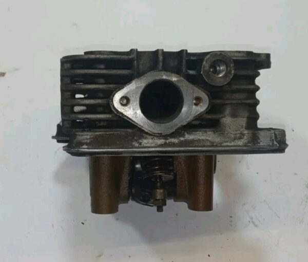 TESTA TESTATA HEAD COMPLETA ALBERO A CAMME PEUGEOT TWEET  125 150 2010 AL 2014 - immagine 3