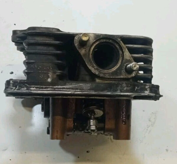 TESTA TESTATA HEAD COMPLETA ALBERO A CAMME PEUGEOT TWEET  125 150 2010 AL 2014 - immagine 4