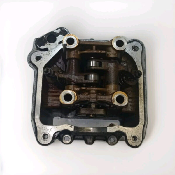 TESTA TESTATA HEAD COMPLETA ALBERO A CAMME PEUGEOT TWEET  125 150 2010 AL 2014