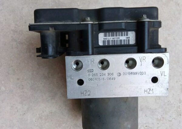0265234306 0019699V003 CENTRALINA POMPA ABS FRENI ORIGINALE SMART 450 1998 2007 - immagine 5