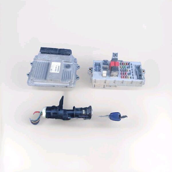 551866608 51735170 KIT BLOCCHETTO CHIAVE CENTRALINA FIAT PUNTO 188 1.3 MTJ 2004