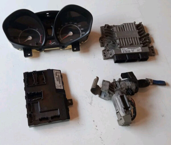 5WS40584B 8V21-12A650-EB KIT STRUMENTI CENTRALINA FORD FIESTA DIESEL 2008  2012 - immagine 23