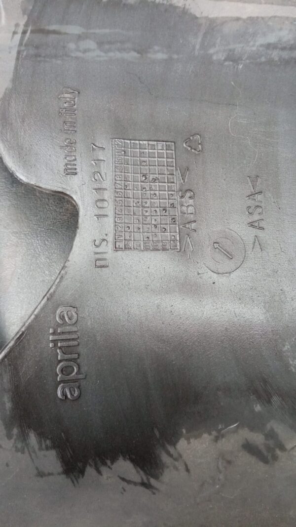 101217 SCUDO CARENA ANTERIORE APRILIA SCARABEO 50 1999 - 2004 GRIGIO SCURO VEDI - immagine 5