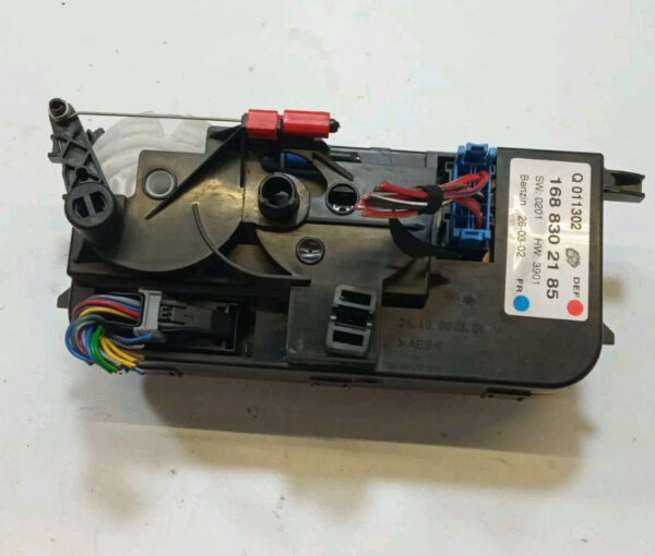 1688302185 COMANDI CONTROLLO CLIMA ARIA CONDIZIONATA MERCEDES CLASSE A W168 - immagine 4
