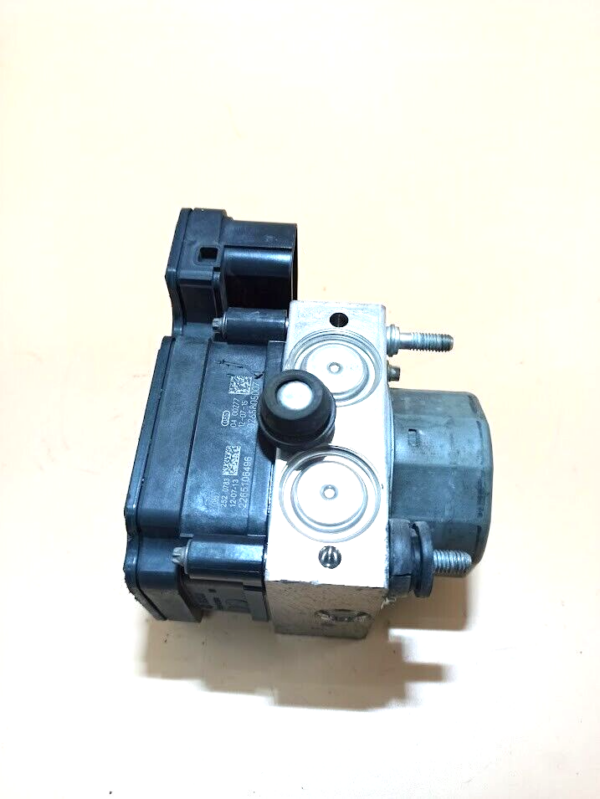 CENTRALINA POMPA ABS FIAT PANDA 312/319 3° DAL 2012 0265260011 / 2265106496 - immagine 4