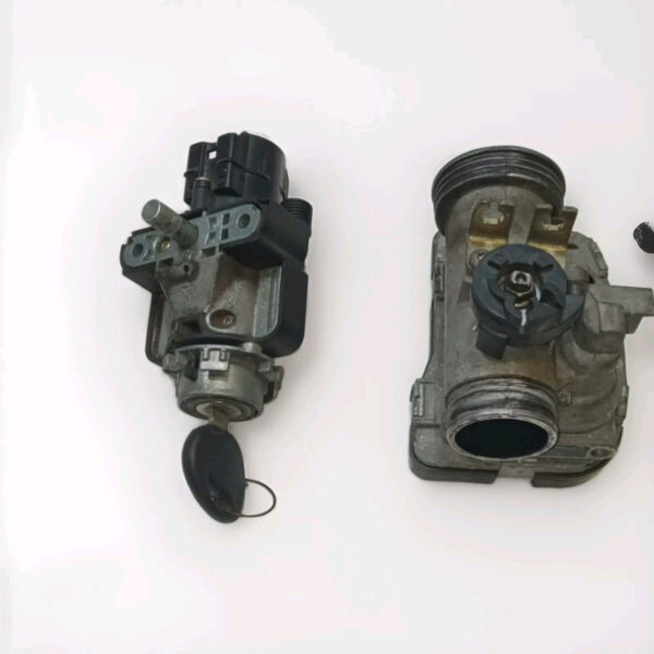 CM084807 KIT CORPO FARFALLATO CHIAVE PIAGGIO MP3 300 2010 2011 2012 2013 2014 - immagine 13