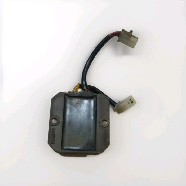 KM1 KY-D418 0405  REGOLATORE DI TENSIONE CORRENTE RELE KYMCO - immagine 3