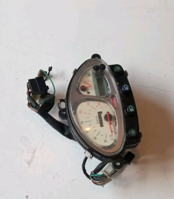 37200-KHBA-9000 STRUMENTAZIONE CONTACHILOMETRI KYMCO PEOPLE 125 150 ANNO 2000 - immagine 4