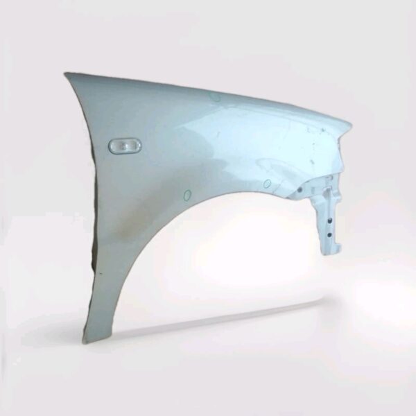 PARAFANGO ANTERIORE DESTRO ORIG VOLKSWAGEN POLO 3 6N 2000 1994 AL 2001 ARGENTO