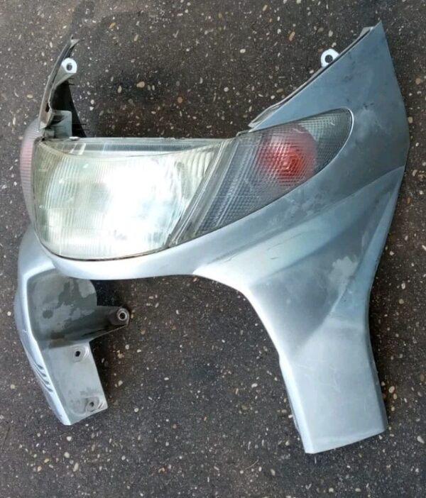 SCUDO CARENA FARO LUCI ANTERIORE SUZUKI BURGMAN 400 K1 1999 2000 2001 2002 - immagine 3