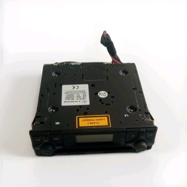 A1708200386 AUTORADIO STEREO RADIO LETTORE CD MERCEDES CLLASSE A W168 / SLK R170 - immagine 3