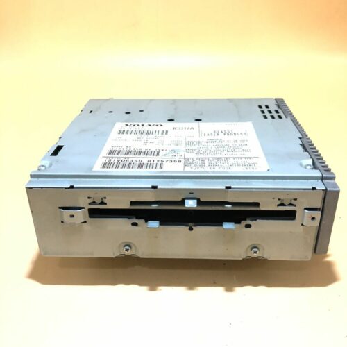 AUTORADIO RADIO LETTORE CD VOLVO S40 / V50 2004 AL 2012 COD: 1CD17A