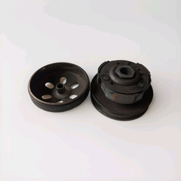F6A LK5101 FRIZIONE CAMPANA PEUGEOT TWEET  125 150 2016 2010 AL 2017
