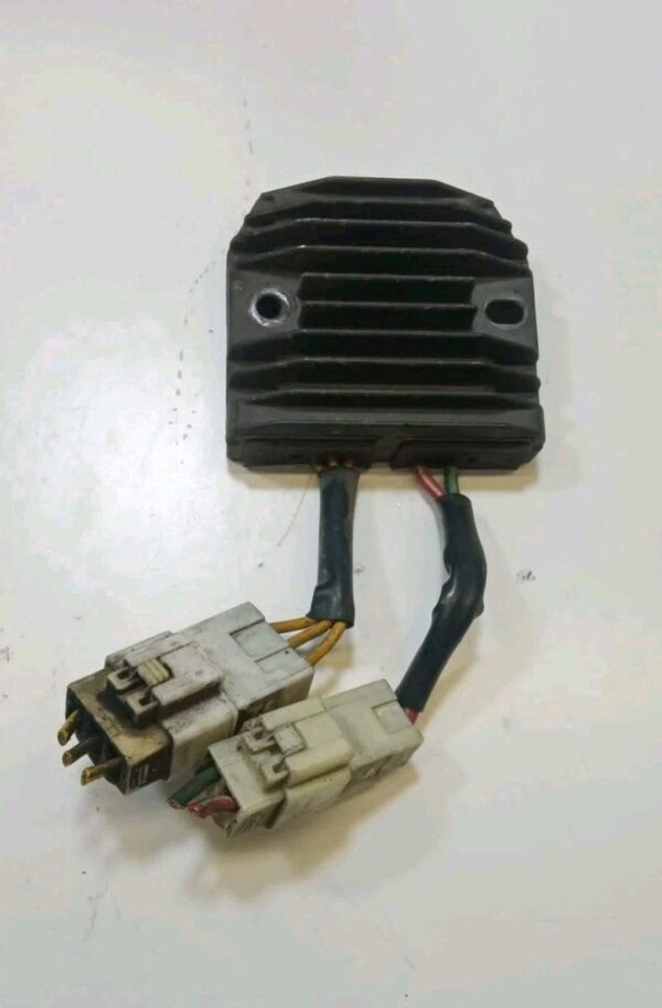 FH008DA REGOLATORE TENSIONE CORRENTE RELE  HONDA FORZA  250 2005 2006 2007 - immagine 3