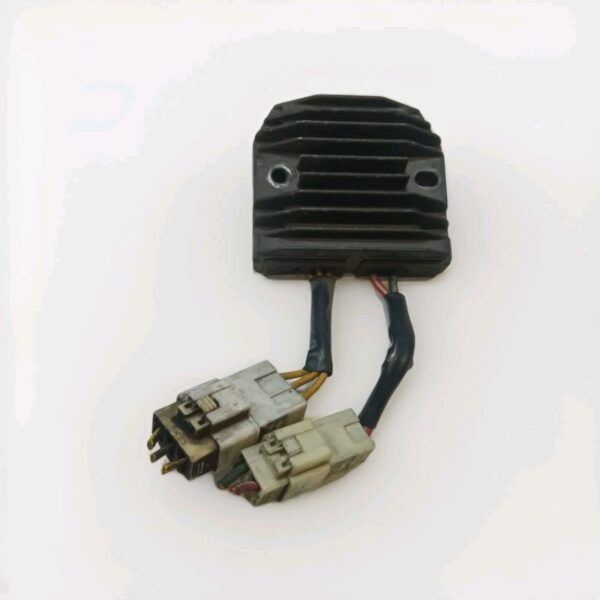FH008DA REGOLATORE TENSIONE CORRENTE RELE  HONDA FORZA  250 2005 2006 2007