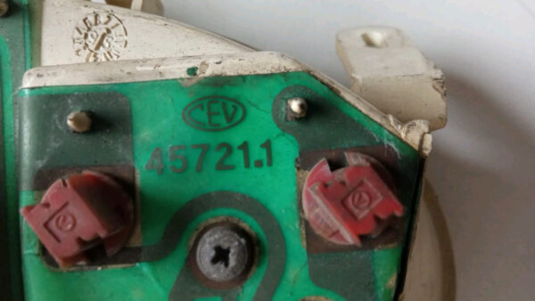 457211 STRUMENTAZIONE CONTACHILOMETRI APRILIA LEONARDO 125 150 1996 1997 1998 - immagine 5