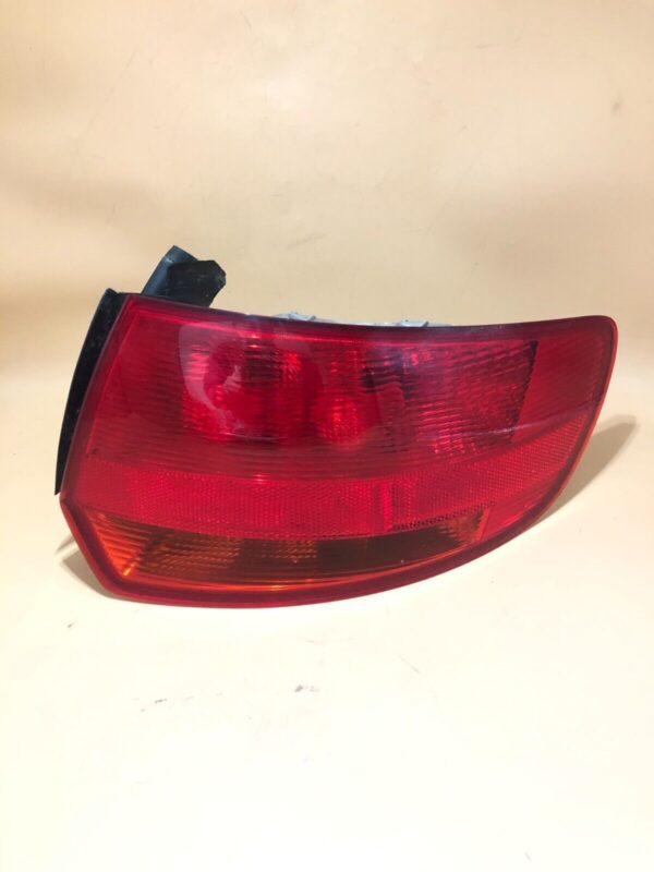 STOP FANALE POSTERIORE DESTRO DX PASSEGGERO AUDI A3 8P 2003 AL 2008 SPORTBACK